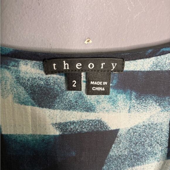 Theory Blue Black Printed Silk Drop Waist Short Sleeve Dress Size 2 - Picture 5 of 7